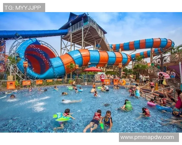 畅游天地间,公共泳池乐园 畅游天地间,公共泳池乐园